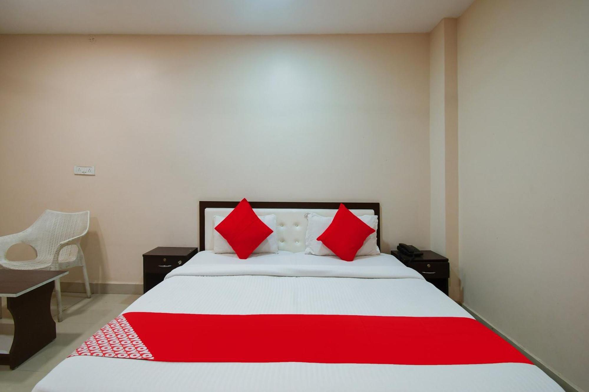 Hotel O Premium Hari Jamshedpur Exterior foto